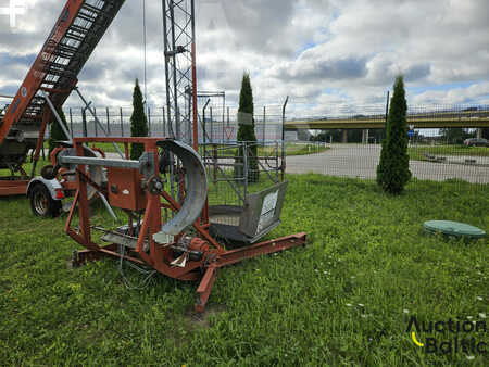 Nacelle à mât vertical 1997  AZO LS 200 CE (4)