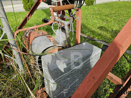 Nacelle à mât vertical 1997  AZO LS 200 CE (9)