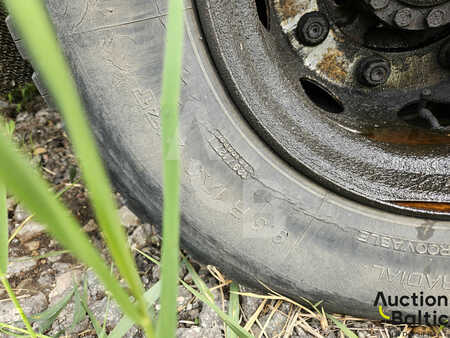 LKW-Arbeitsbühne 2004  Iveco 100E 18 (20)