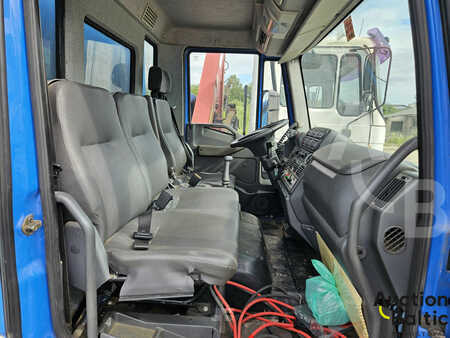 LKW-Arbeitsbühne 2004  Iveco 100E 18 (6)