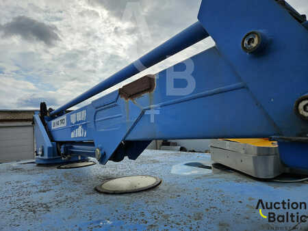 LKW-Arbeitsbühne 2004  Iveco 100E 18 (8)