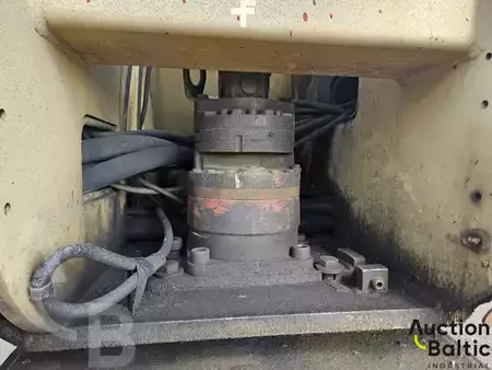 Knikarmhoogwerker 2002  JLG 860 SJ (20)