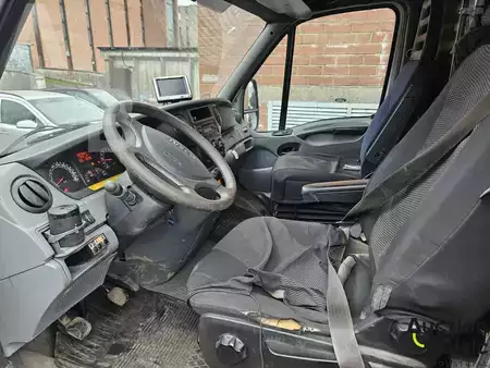 Mobiilinostimet 2007  Iveco Daily (8)
