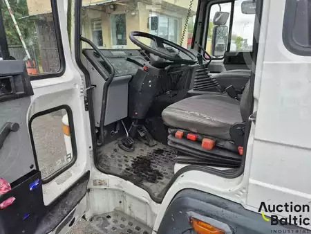 Rampa de camião  1999  Volvo FL6 110 (5)