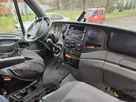 Egen körning 2007  Iveco Daily (9)