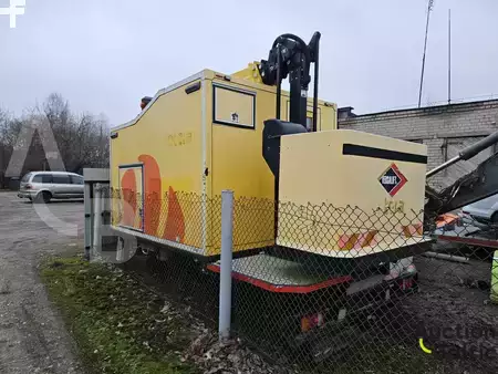 Podnośniki koszowe 2014  Versalift VDT-170-F (2)