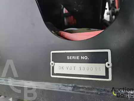 Podnośniki koszowe 2014  Versalift VDT-170-F (5)