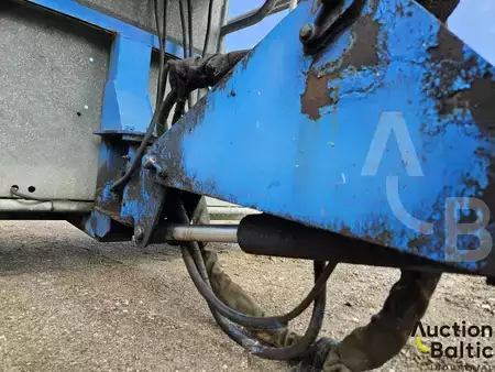 Kloubová pracovní plošina 1996  Genie Z-60/34/4WD (13)