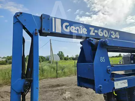 Kloubová pracovní plošina 1996  Genie Z-60/34/4WD (5)