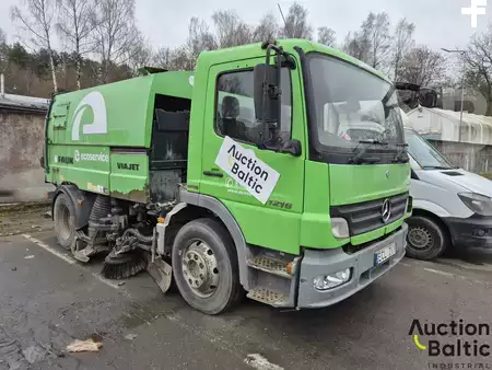 Balayeuses de voirie 2008  Mercedes-Benz Atego 1216 (1)