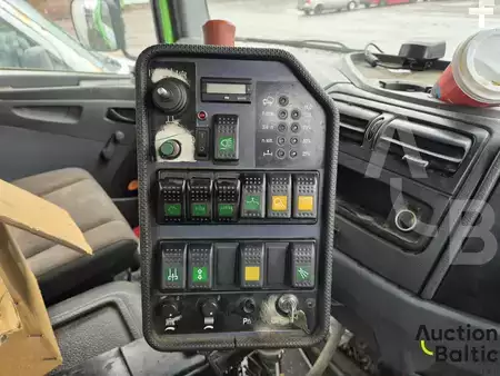 Balayeuses de voirie 2008  Mercedes-Benz Atego 1216 (8)