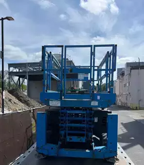 Scissor lift 2016  Genie GS3369RT (5)