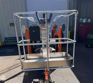 Towable Lift 2019  JLG T350 (4)