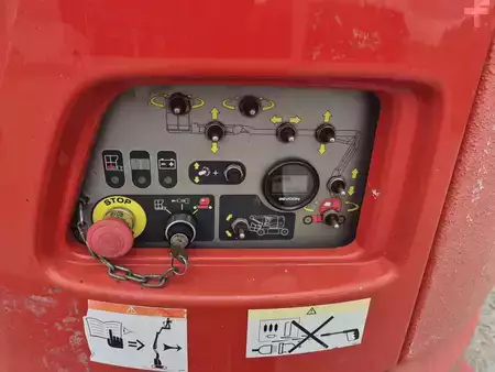Kloubová pracovní plošina 2014  Manitou 120 AETJC 2 (16)