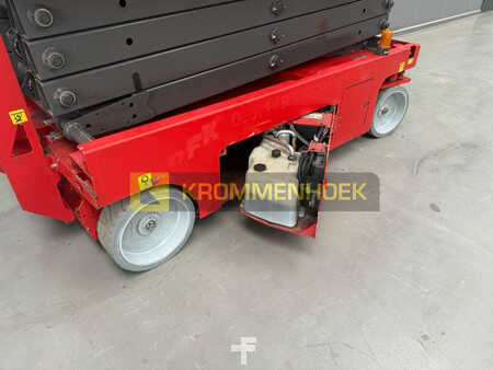 Scissors Lifts 2014  Manitou 120 SE (11)