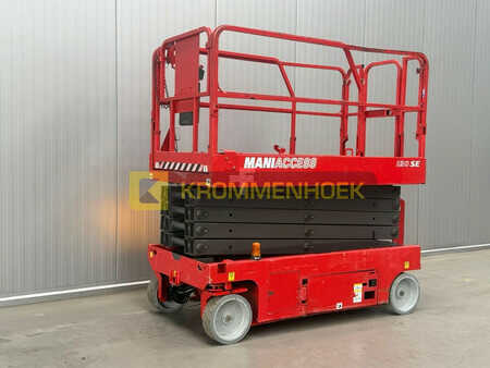 Scissors Lifts 2014  Manitou 120 SE (12)