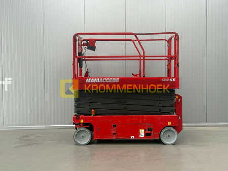 Scissors Lifts 2014  Manitou 120 SE (13)