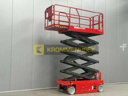 Scissors Lifts 2014  Manitou 120 SE (2)