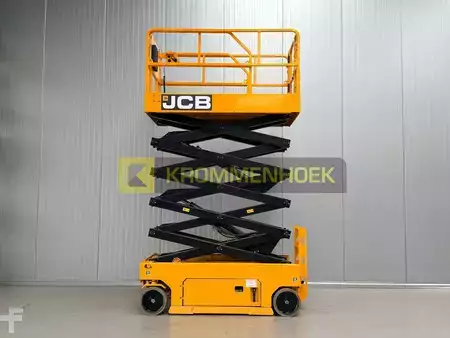 Piattaforme aeree a pantografo 2022  JCB S 3246 E (1)