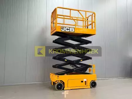 Piattaforme aeree a pantografo 2022  JCB S 3246 E (2)