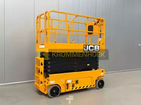 Piattaforme aeree a pantografo 2021  JCB S 4046 E (8)