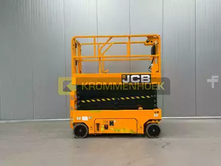 Pracovní plošina s nůžkovým zdvihem 2021  JCB S 4046 E (9)