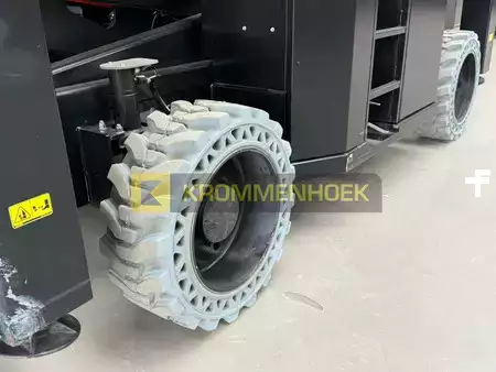 Nacelle à ciseaux 2021  Haulotte HS 18 E Pro XL platform (15)