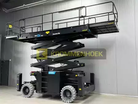Nacelle à ciseaux 2021  Haulotte HS 18 E Pro XL platform (3)