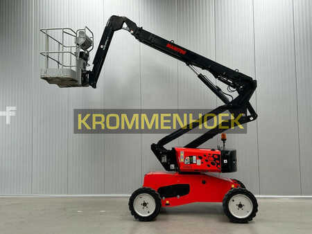 Knikarmhoogwerker 2016 Manitou Man Go 12 (1)