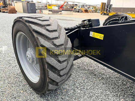 Piattaforme telescopiche 2021  Genie SX 135 XC (22)