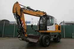 Mobilní bagry Liebherr A 918 - PRATZEN - Nr.: 341