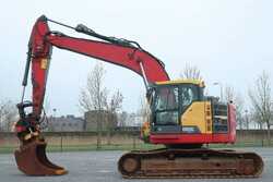 Hydraulic Excavators Volvo ECR 235 EL | ROTOTILT | BUCKET | AIRCO