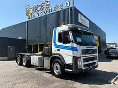 Truck Volvo FM 12,480 + 6X4 + manual + spring + retarder
