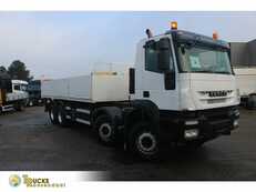 Vrachtwagen
 Iveco Eurotrakker 41.450 KIPPER +8X4+ EURO 5