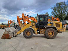 Wheel Loaders Caterpillar 938M (with round steer)