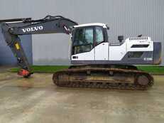 Hydraulic Excavators Volvo EC220DL