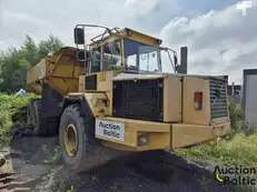 Tombereau articulé Volvo A 30 C