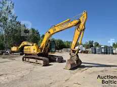 Pelles sur chenilles JCB JS 220 LC