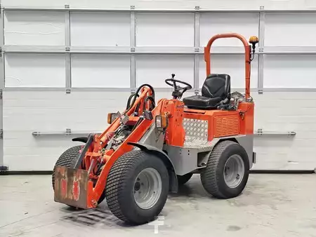 Chargeuse sur pneus 2015 Knikmops 130 Wheel loader (1)