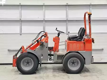 Chargeuse sur pneus 2015 Knikmops 130 Wheel loader (2)