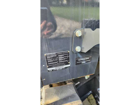 Mini excavadoras 2023 Yanmar SV100-2A 2PB Verstellausleger Powertilt HS08 (8)