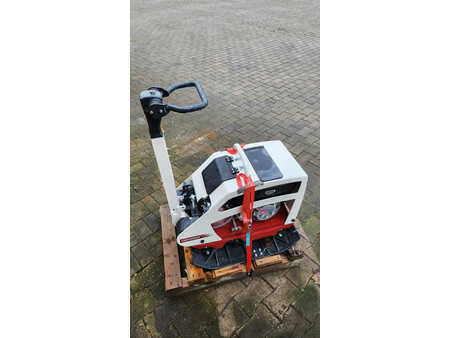 Pozostałe 2024 Dynapac DRP20DX (225 kg / 600 mm / 35 kN) (4)