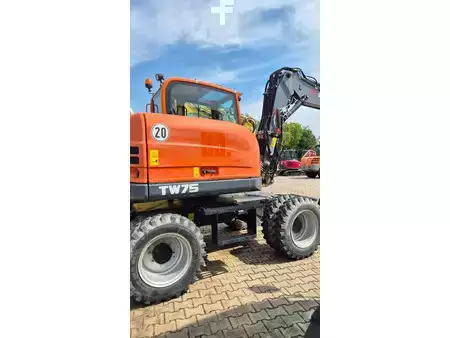 Mobiele graafmachines 2018 Yanmar Schaeff TW75 (8)