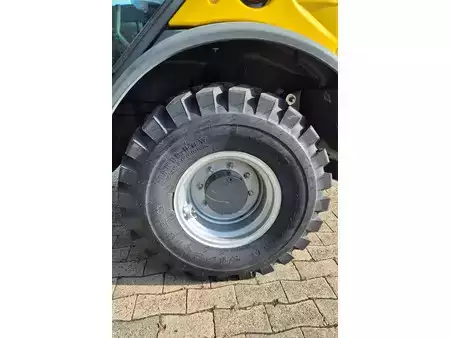 Ładowarki kołowe 2026 Kramer Radlader 5085 Comfort (9)
