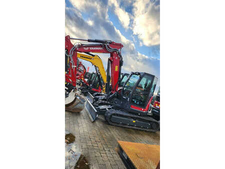 Minibagry 2023 Yanmar Vio80-2PB Verstellausleger Powertilt HS08 (2)