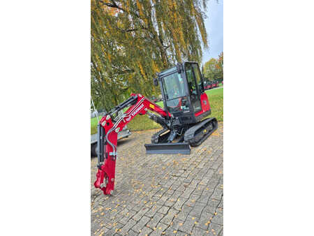 Mini pelle 2025 Yanmar SV26 Advance (1)