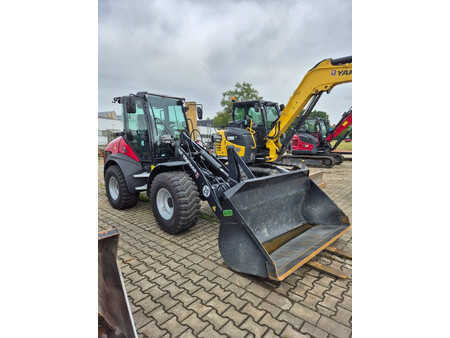 Pyöräkuormaajat 2025 Yanmar Radlader V7HW Demo **Sonderpreis** netto 49.900,-€ (1)