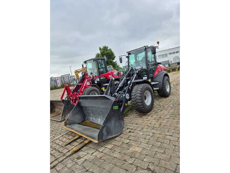 Pyöräkuormaajat 2025 Yanmar Radlader V7HW Demo **Sonderpreis** netto 49.900,-€ (2)