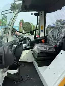Pale Gommate 2026 Liebherr Radlader L 506 C (2)