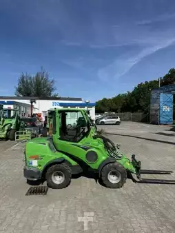 Compact Loaders 2025 Avant Kompaktlader 755 i (5)